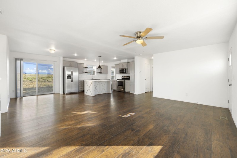 21-web-or-mls-FA9A3241