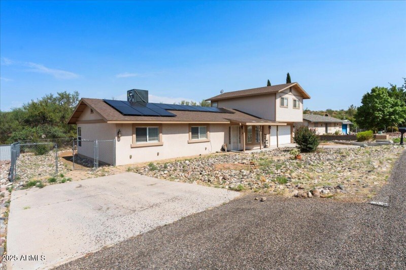 35-Front Driveway