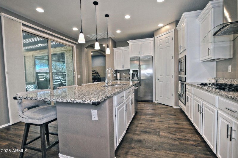 7465 W Noble Pr Wy Florence AZ-large-011