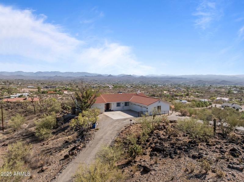 10-web-or-mls-DJI_20250727153328_0023_D