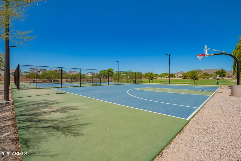 6884b5_44 - Raftriver