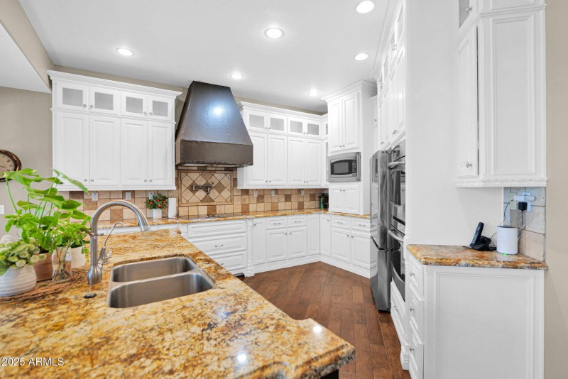 16-web-or-mls-P1279260