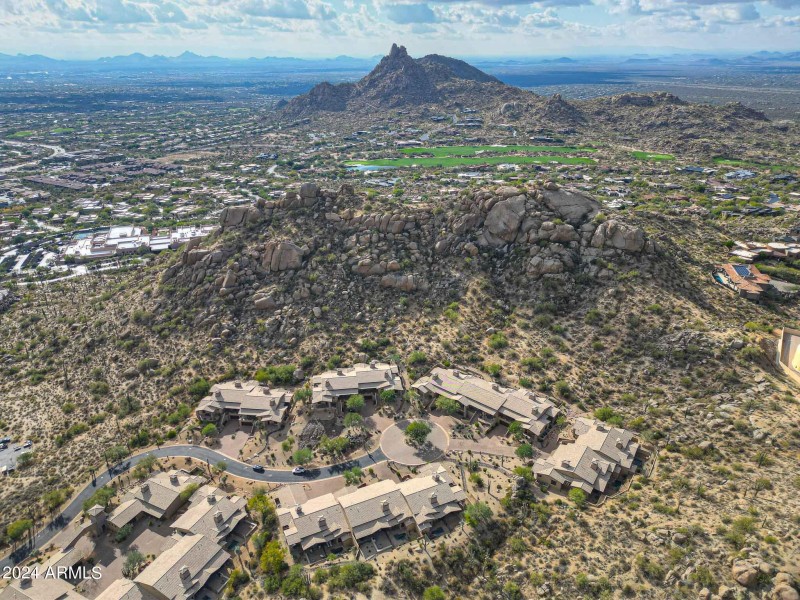 Pinnacle Peak Mountain
