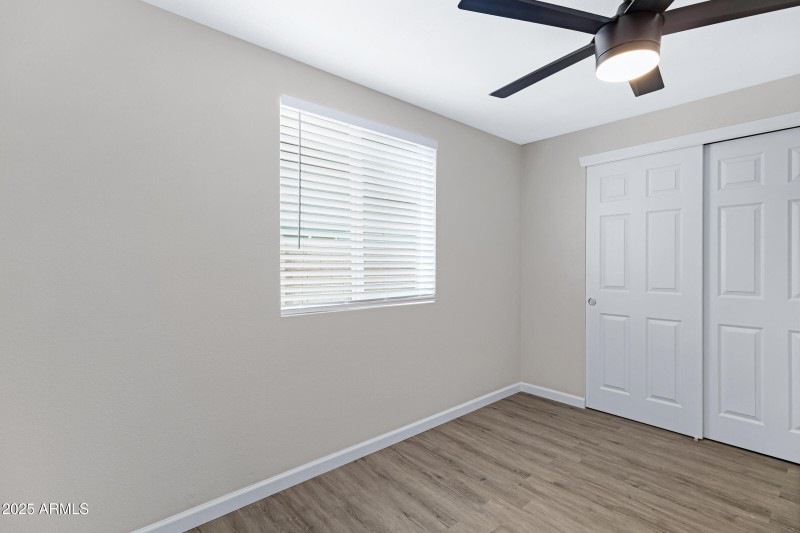 8006 E 4th Ave-17