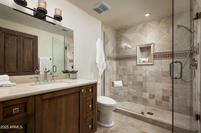 Guest 2 Ensuite