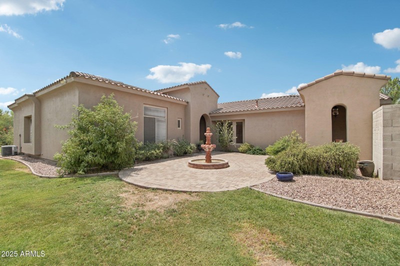 5-web-or-mls-N Palo Brea Dr-S1508-005