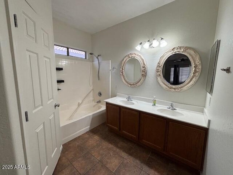 Semour Primary Bath New