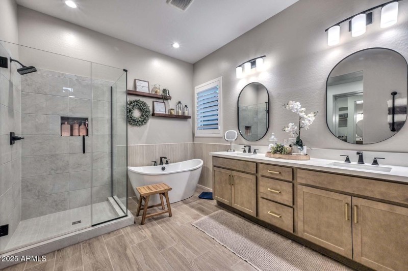 Night-Primary Bath