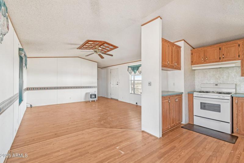 13-web-or-mls-W Whirly Bird Rd-S1708-011