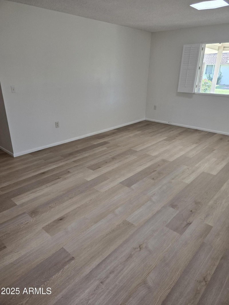 LIVING ROOM.1