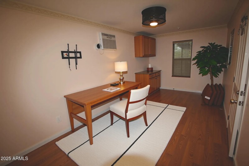 Casita / Office