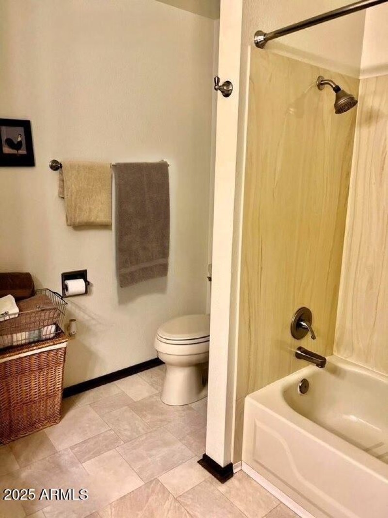 guest bath 2