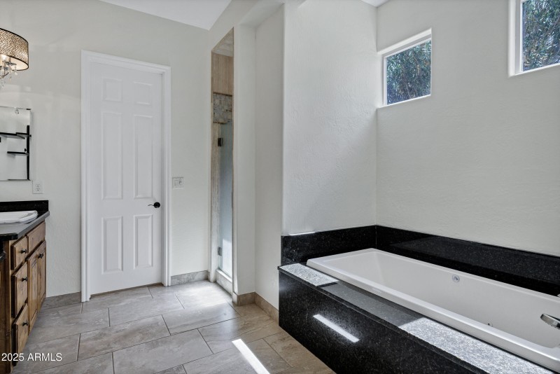 1407 E Artemis Trail-27