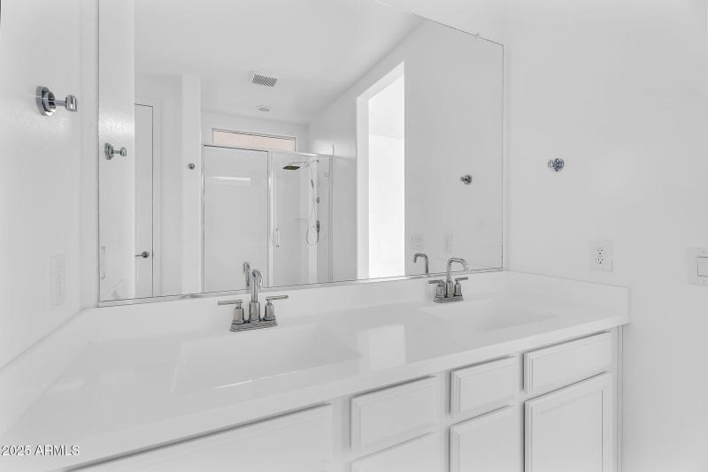 19-web-or-mls-Wiley Way-20