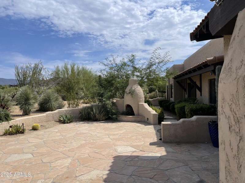 25 patio fireplace