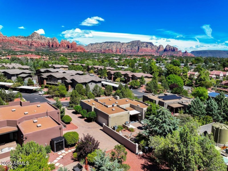 dji_fly_20250910_115552_0825_17576513137