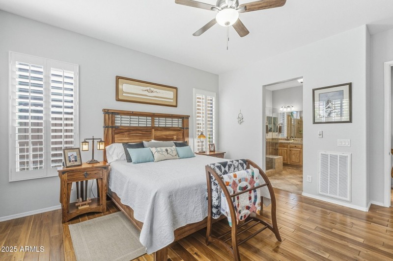 4644 E Sourwood