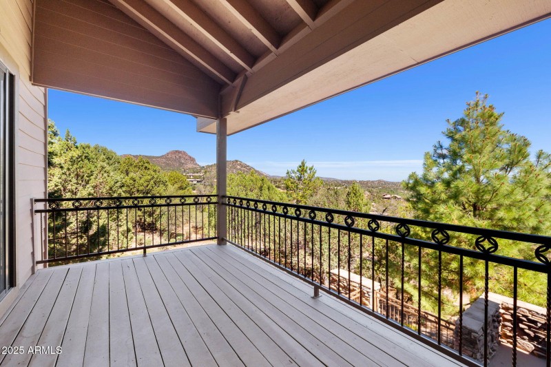 En Suite Private Deck