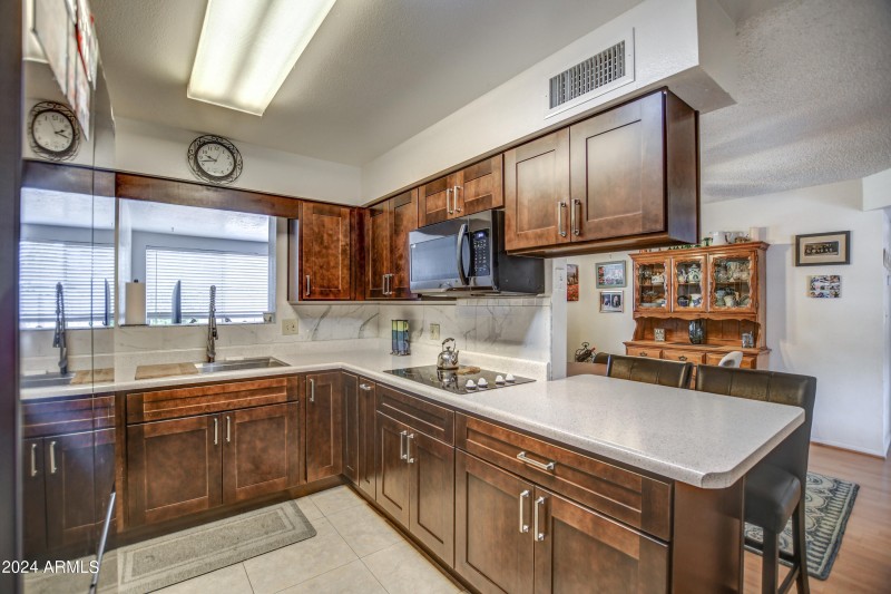 Kitchen 5