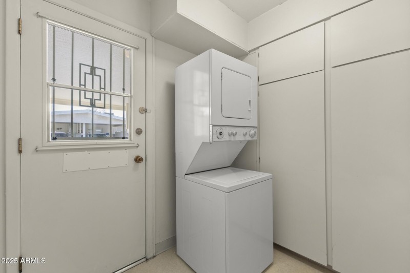 Stacked Washer/Dryer