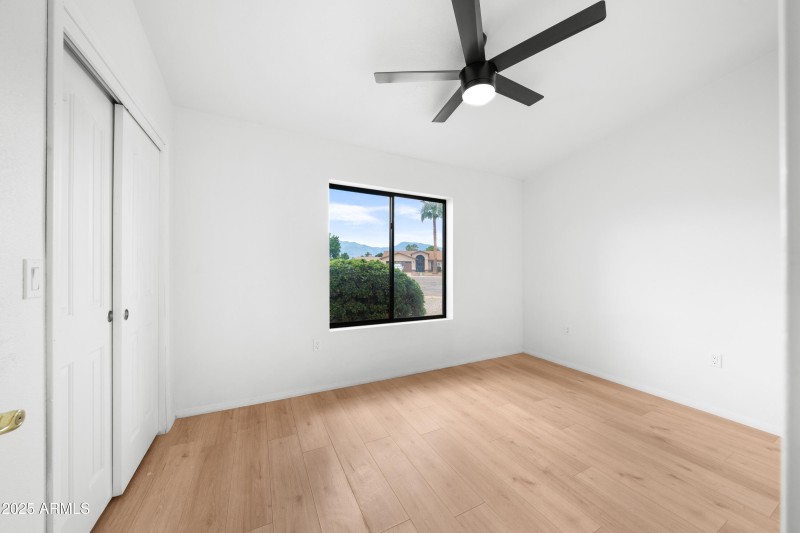 Interior - 2331 Cristina Ave-15