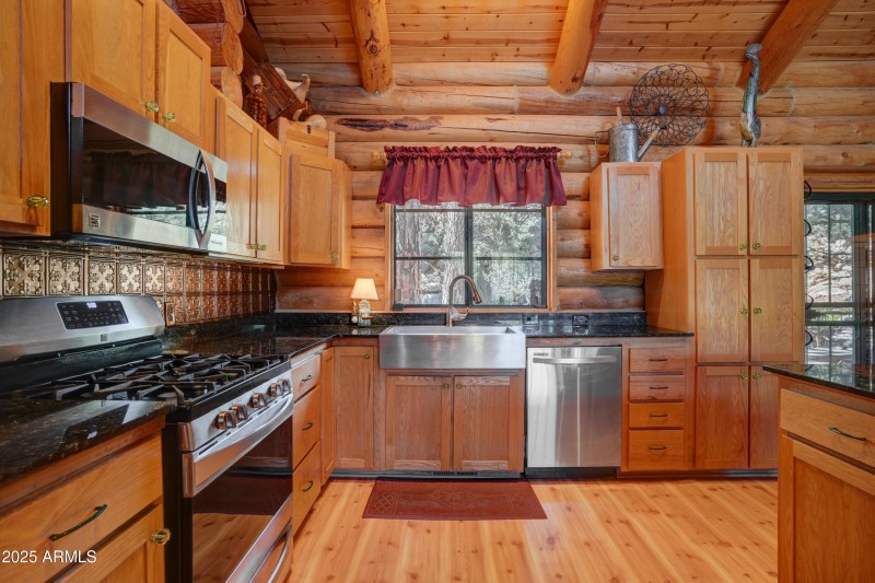 Kitchen 3