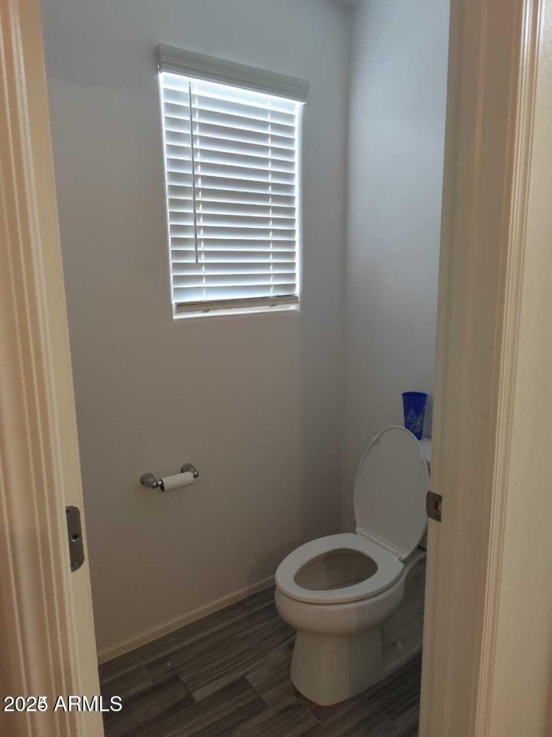 Powder room