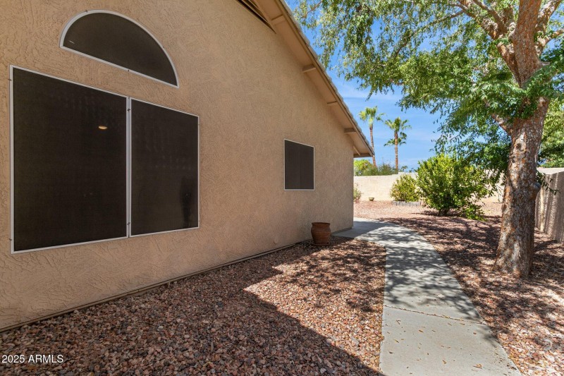 43-web-or-mls-8942-w-sequoia-dr