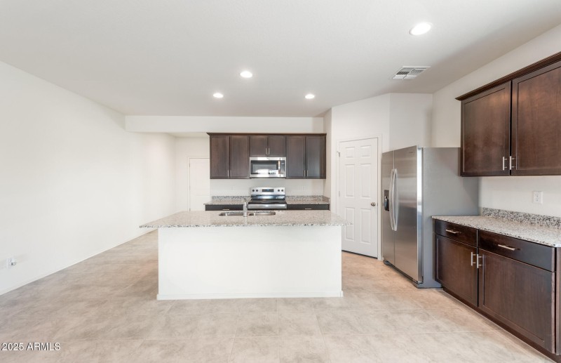 3 - Kitchen