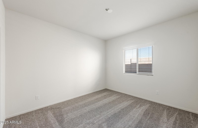 15 - Bedroom