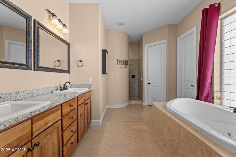 22-web-or-mls-DSC01027