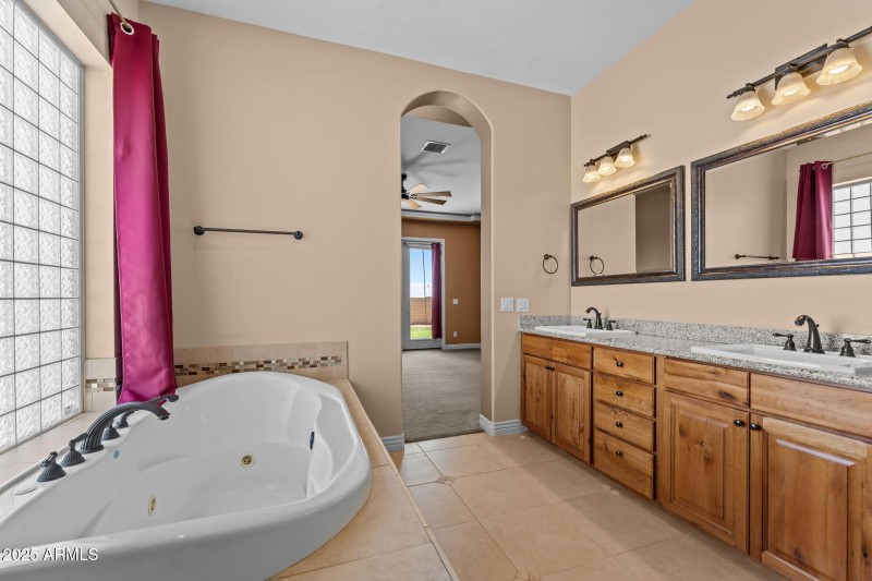 24-web-or-mls-DSC01037