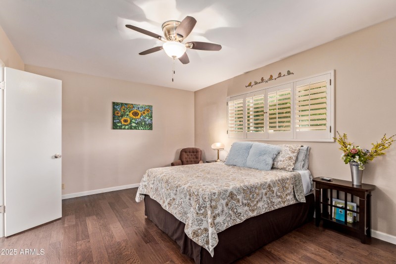 Secondary master suite