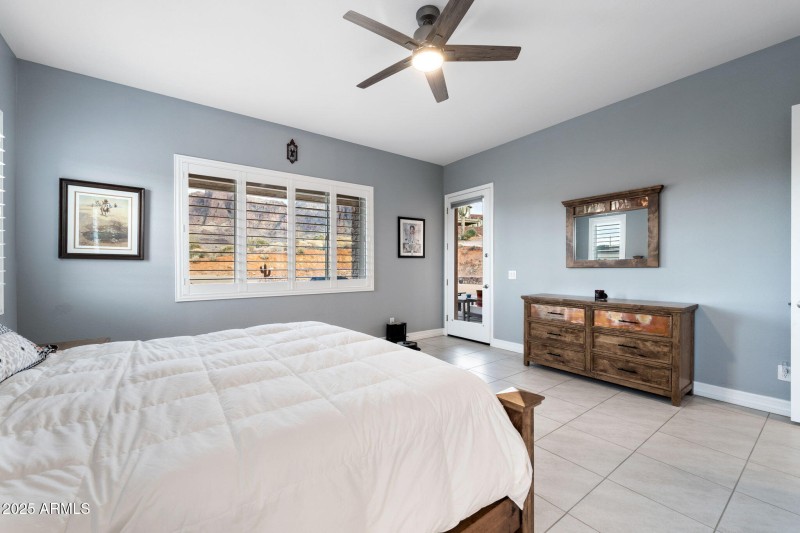 029__3350 N Val Vista Rd
