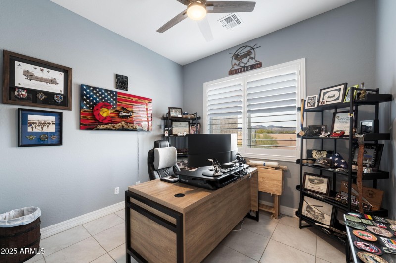 035__3350 N Val Vista Rd