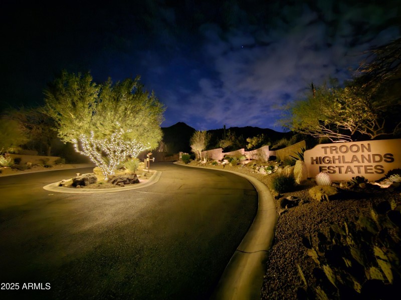 Troon Entrance (2)