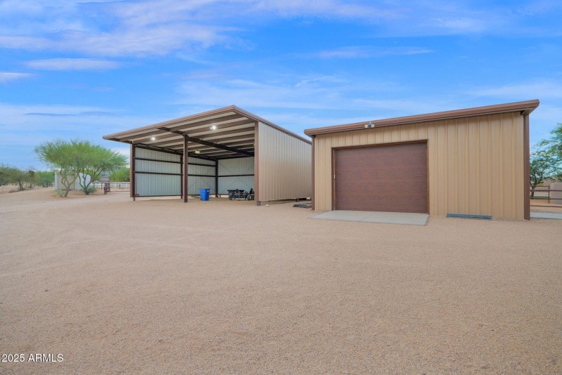 Multiple Equipment & Hay Large Storage