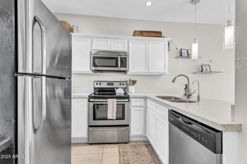 8-web-or-mls-DSC04495