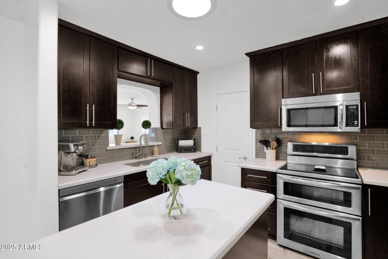 31-web-or-mls-P1304200