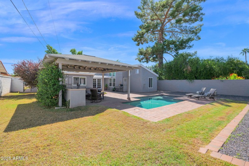 49-web-or-mls-P1304220