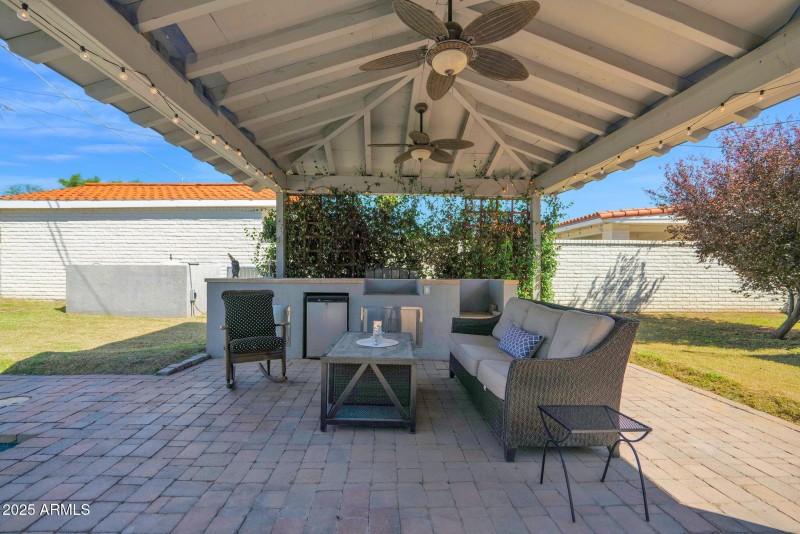 51-web-or-mls-P1304222