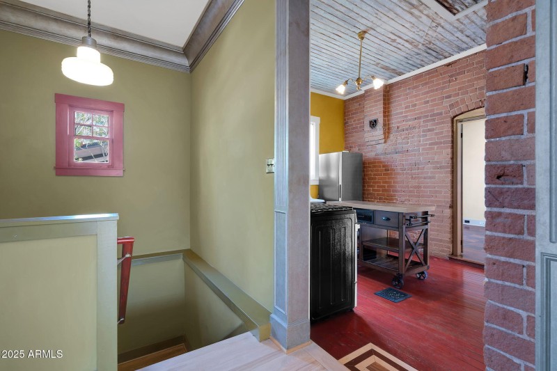 21-web-or-mls-DSC04412