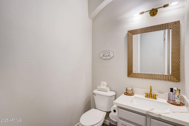 49-web-or-mls-W Durango St-047