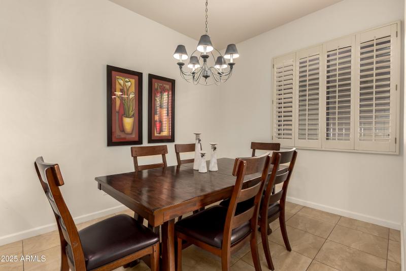 10 - Hayden 8270 #1030