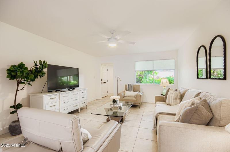 4730 N 76th Pl - Web Quality - 003 - 04