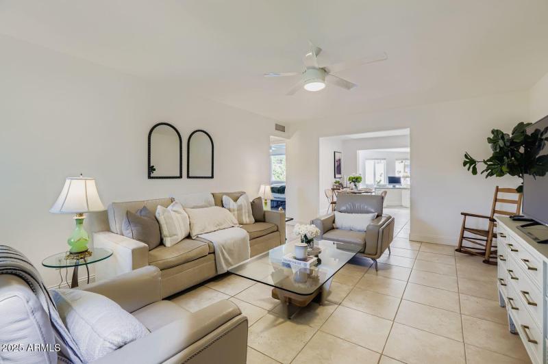 4730 N 76th Pl - Web Quality - 016 - 05