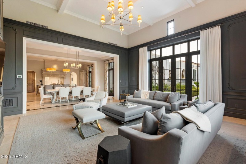 128-New - Living Room