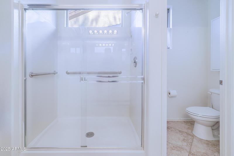 3723_W_MEMORIAL_MLS_15