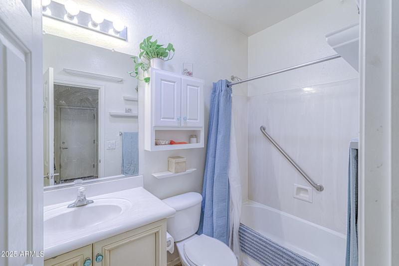 3723_W_MEMORIAL_MLS_19