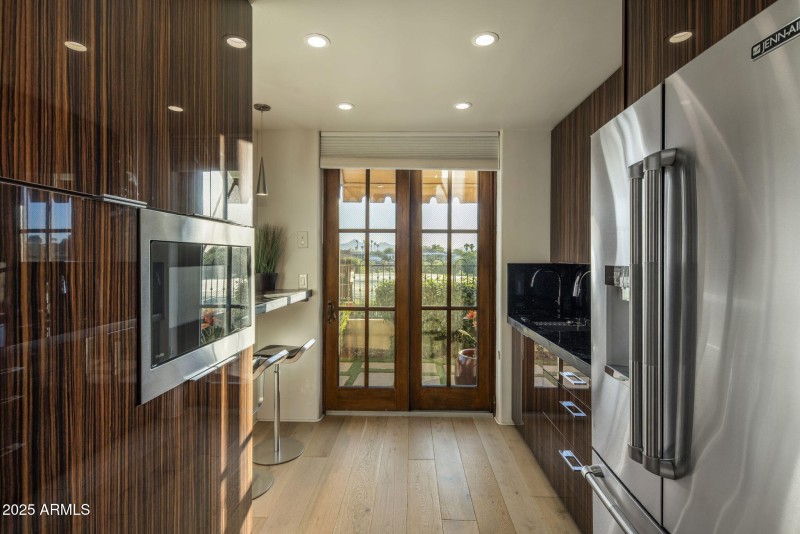 Full Kitchen Opens to Outdoors